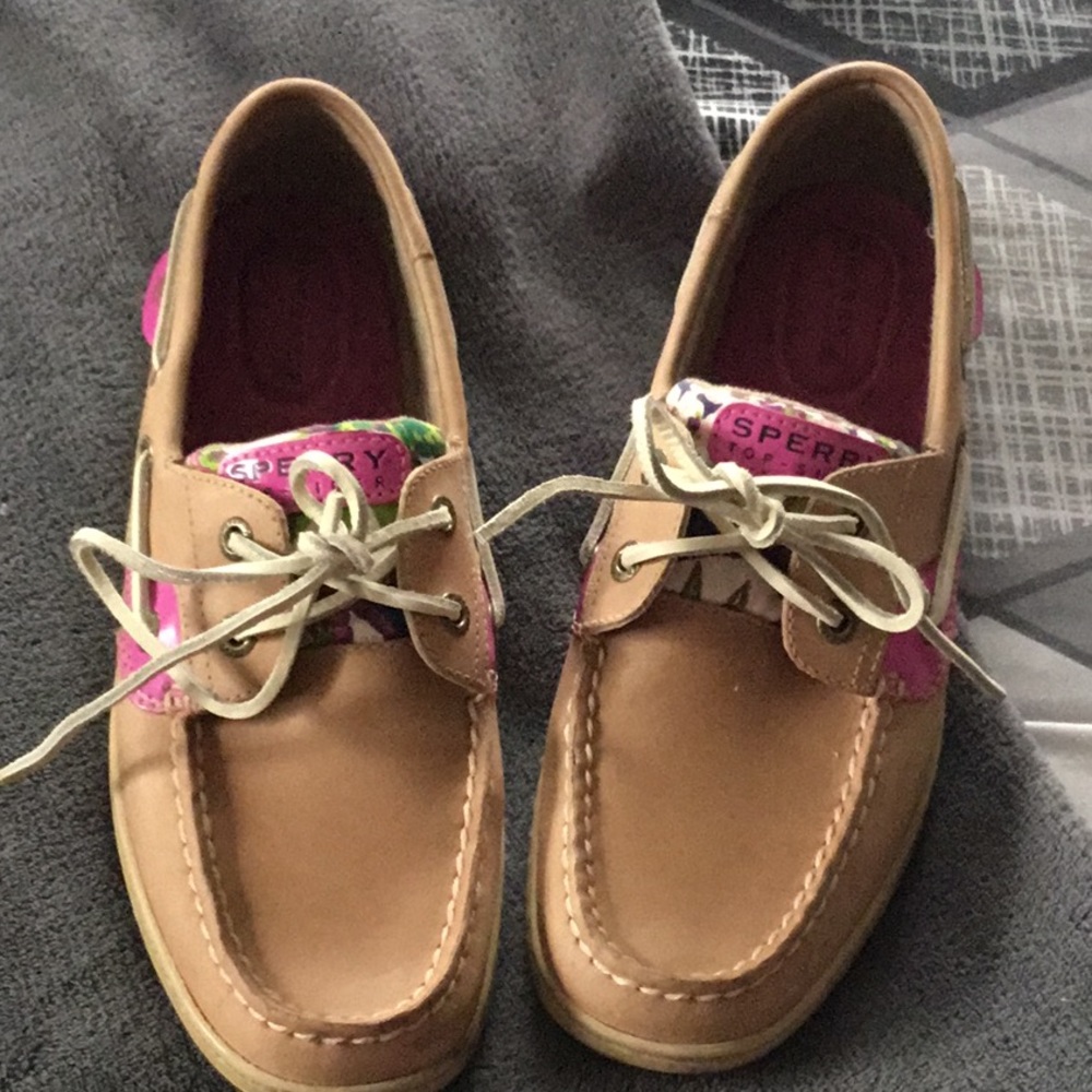 Sperry pink floral and natural color tie ups